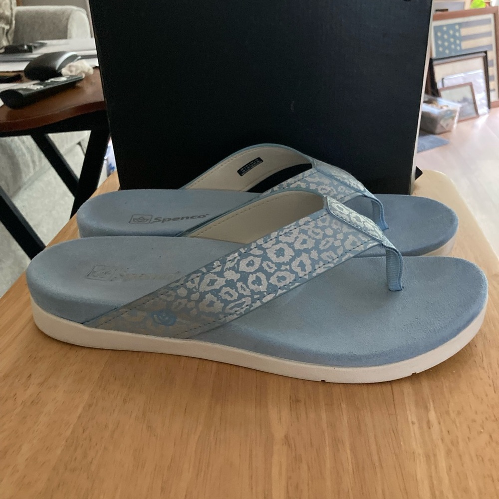 Spenco women’s Sz 12D light blue thong sandals - Picture 7 of 9